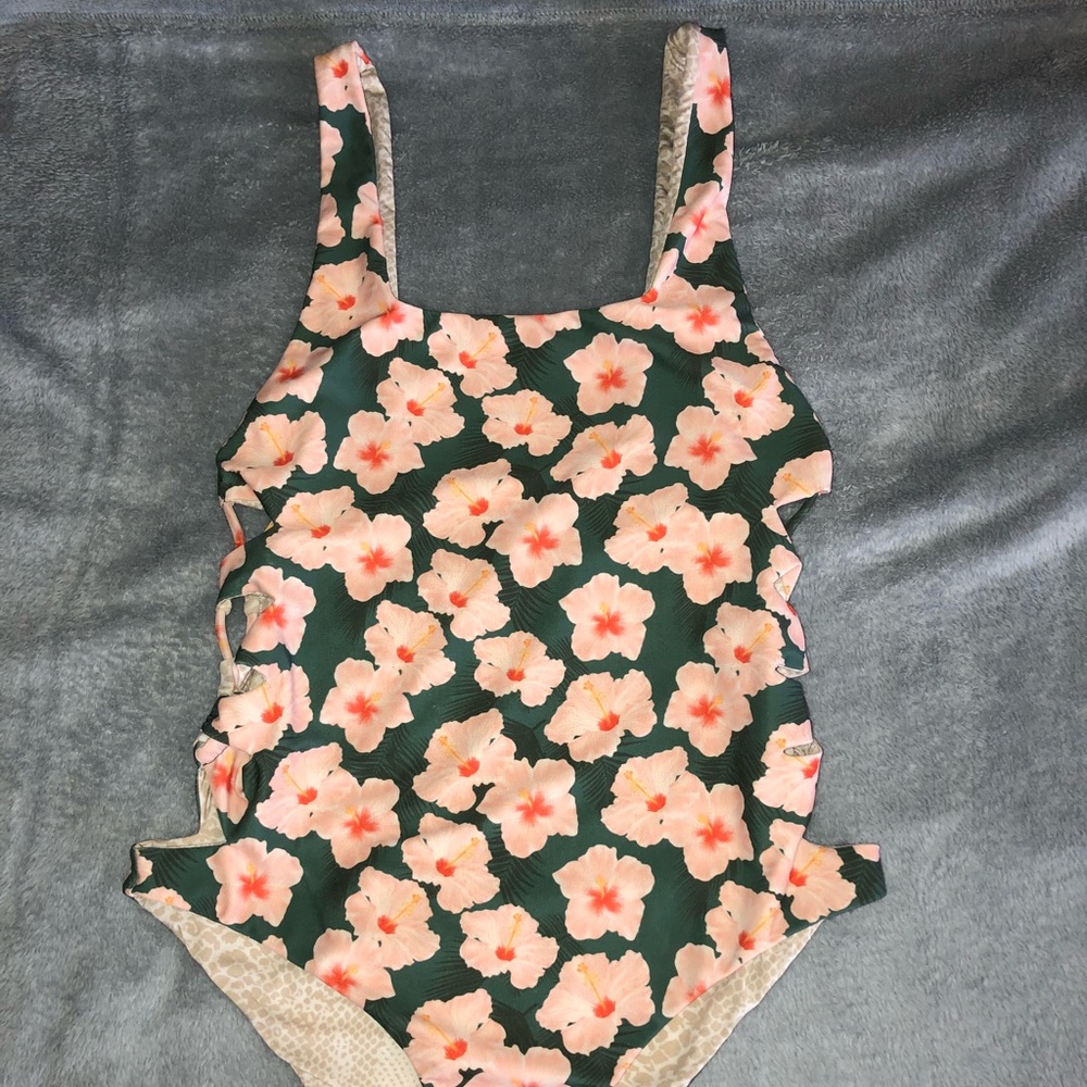 2017 Acacia Swimwear Mahalo Hideaway Fullpiece